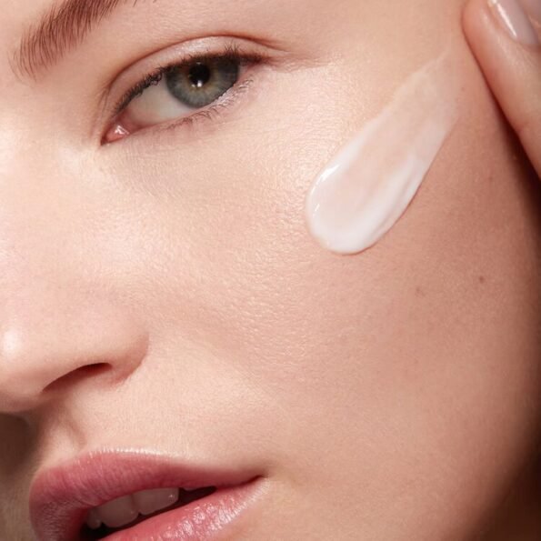 Nars Light Reflecting™ Moisturizer