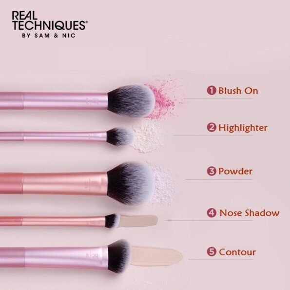 7df07b38ca02df6e9675cb55f10dc577.jpg Real Techniques Face Essentials 5 Brush Set