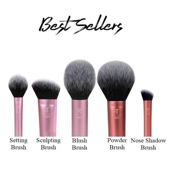 cfdfbdcf7c2767dfabd727cb53fc6da5.jpg Real Techniques Face Essentials 5 Brush Set