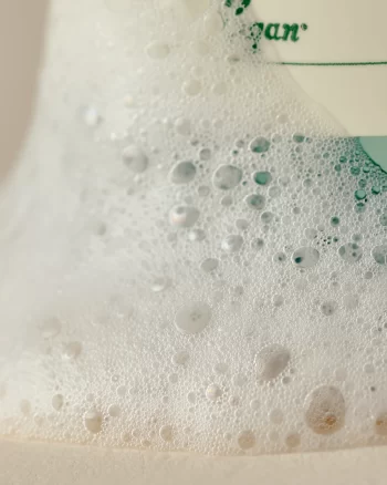Quinoa one step balanced gel cleanser texture
