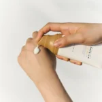 CENTELLA-AIR-FIT-SUNCREAM-LIGHT-SPF30-PA-SKIN1004