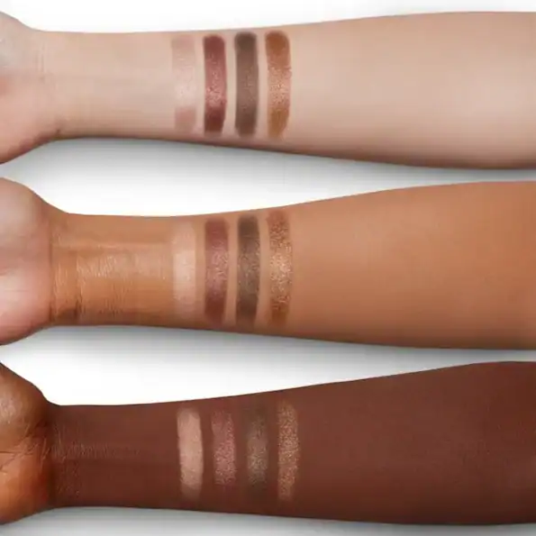 Swatches bellasofia