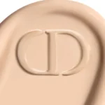 Y0000150_E000001091_cs Dior Forever Skin Wear
